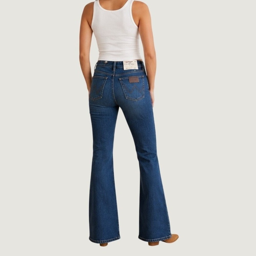 NWT Wrangler Retro Bailey High-Rise Bootcut Jeans Dark Wash Women's 30x32